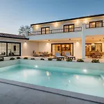 Villa Nina By Interhome Brtonigla