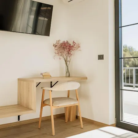 Nina By Interhome Vila *