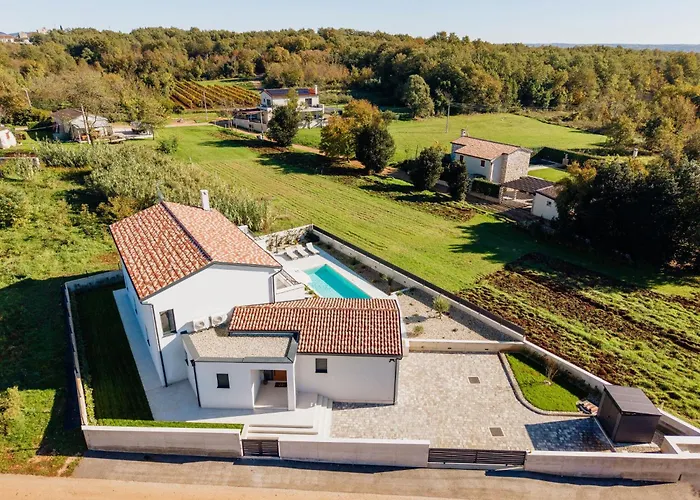 Villa Nina By Interhome